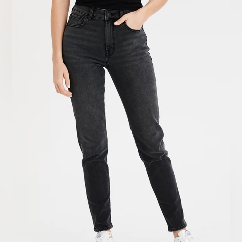 American Eagle Stretch Mom Jean